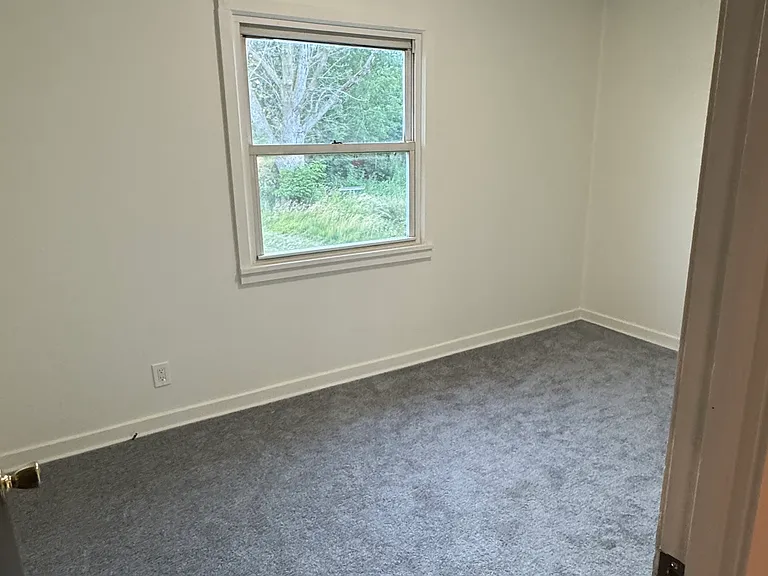 84 Ellwood Pl #84 — Photo 3