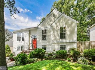 7541 Cinnabar Ter, Gaithersburg, MD 20879