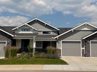 12572 S Crestmont Blvd SW, Calgary, AB T3B6J5