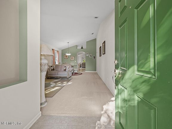 3rd image of 1444 BITTERBERRY Drive