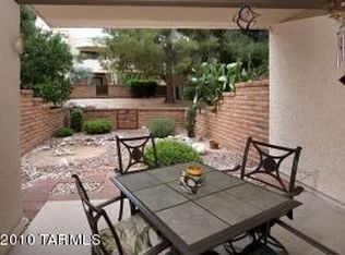 10128 E Arizmo St, Tucson, AZ 85748