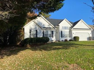 125 Oak Ridge Dr, Greenwood, SC 29649