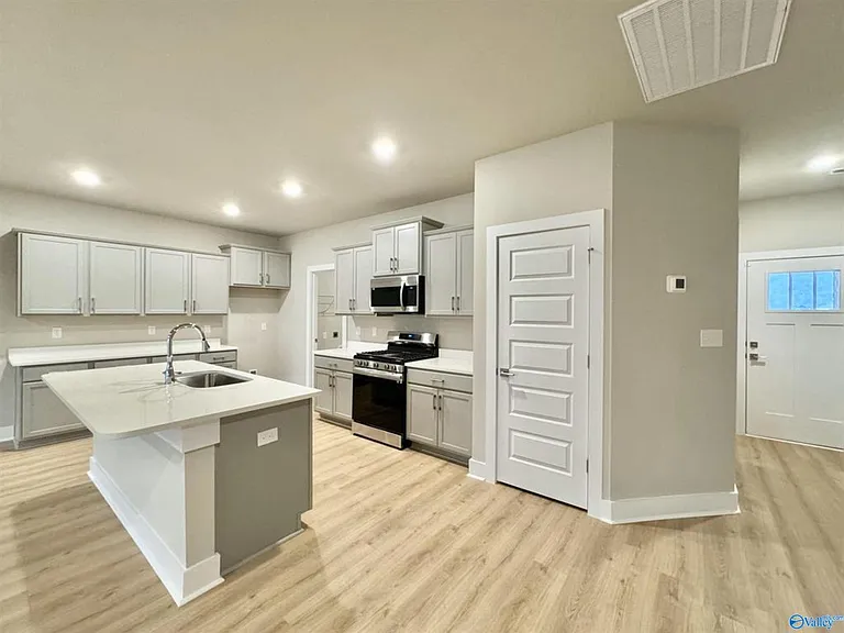 6103 Ruby Grace Cir — Photo 2