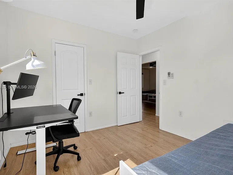 1003 NE 110th St #1003 — Photo 15
