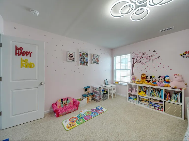 9609 Margrave Dr — Photo 16