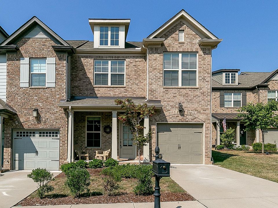 1st image of 1489 Channing Dr