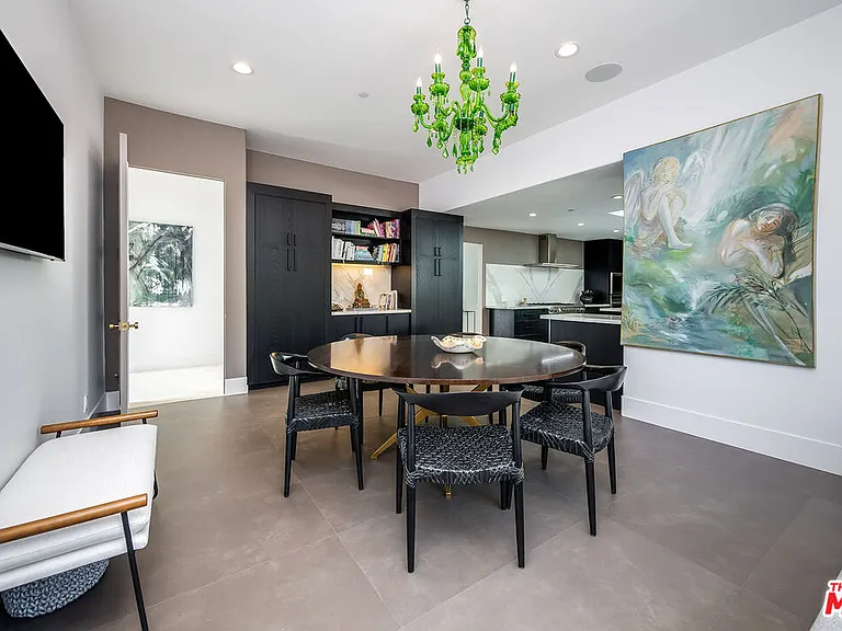 580 Chalette Dr — Photo 20