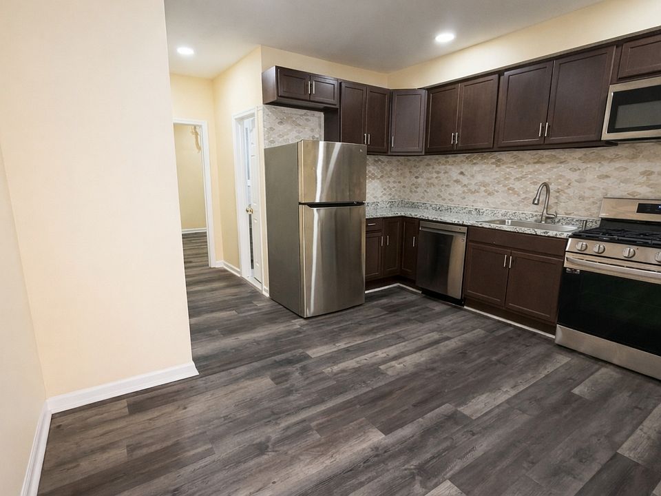 1st image of 637 Newark Ave #2F