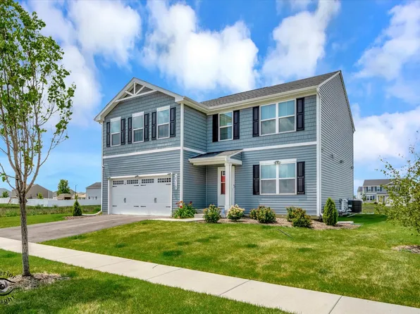 2318 Swallowtail St, Bourbonnais, IL 60914