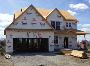 1171 Dakota Ct, Bowling Green, OH 43402