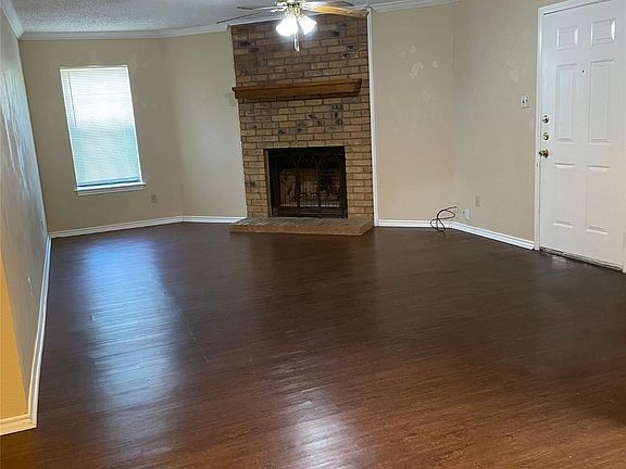 4th image of 734 Bluebonnet Dr