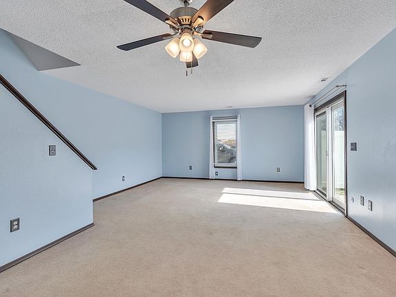 3rd image of 27006 Heatherford Dr