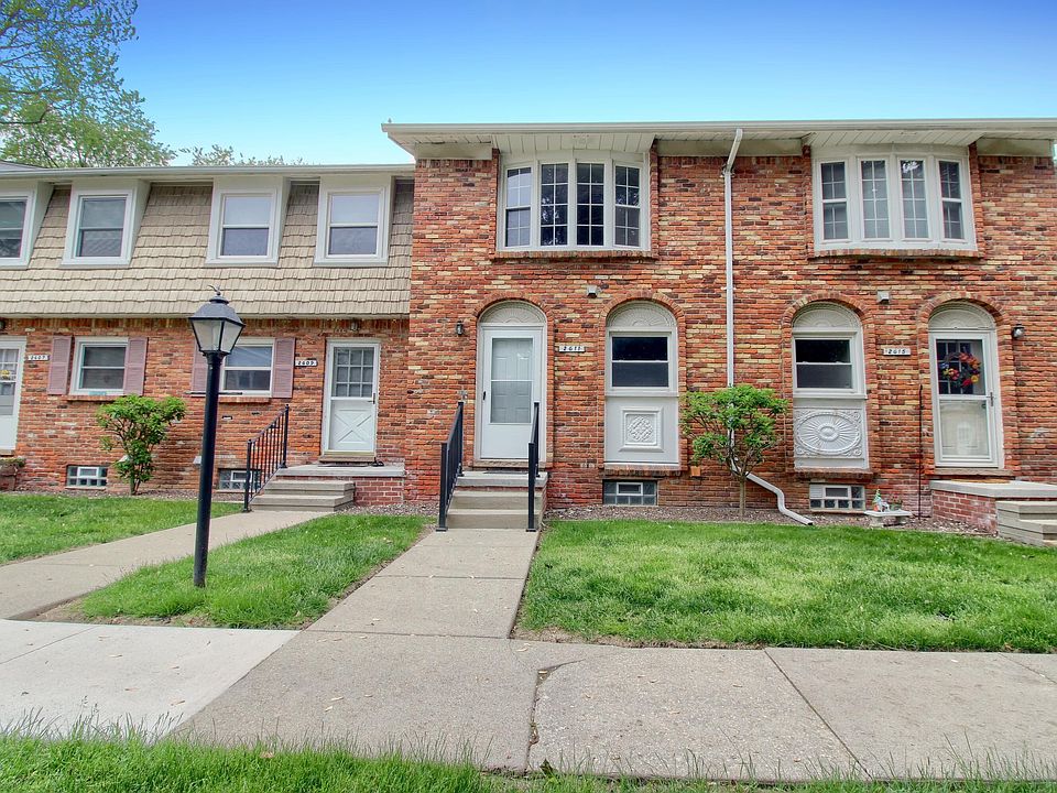 1st image of 2611 Kingstowne Dr