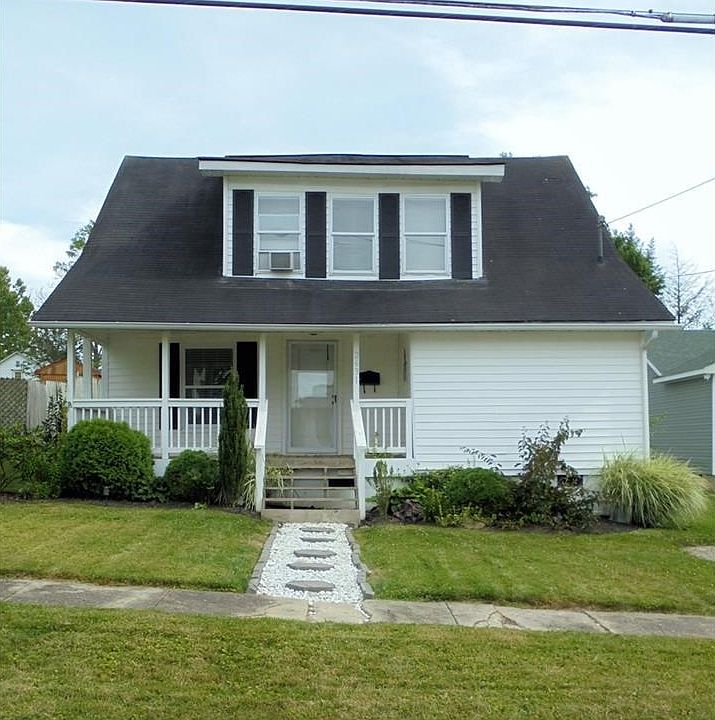 1st image of 2631 Virginia Ave