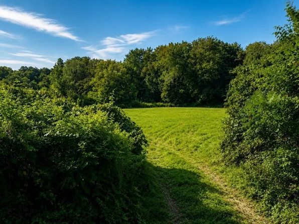 0 North Rd, Hardwick, MA 01037