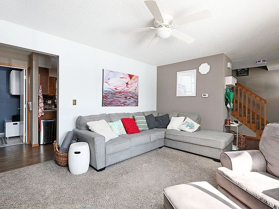 5th image of 3130 SE Cherry Blossom Dr