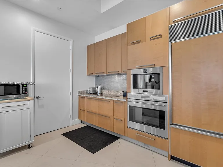 15811 Collins Ave #3407 — Photo 15