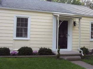 1317 Woodbine Ave, Lansing, MI 48910