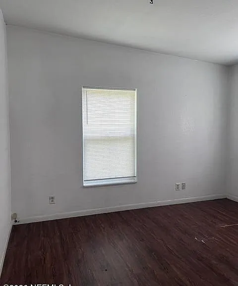 991 Southern Villas Dr — Photo 10