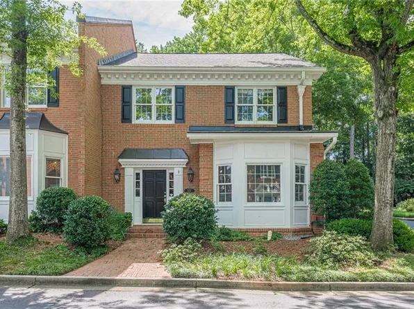 5427 Trentham Dr, Atlanta, GA 30338
