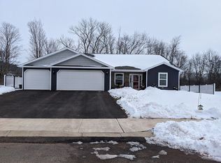1332 Harvest Dr, Denver, PA 17517