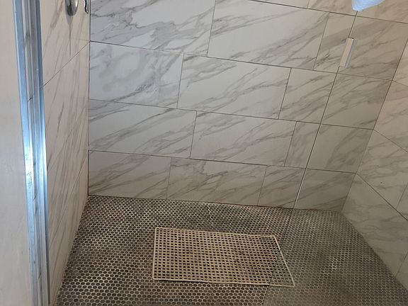 5th image of 1449 NE 25th St