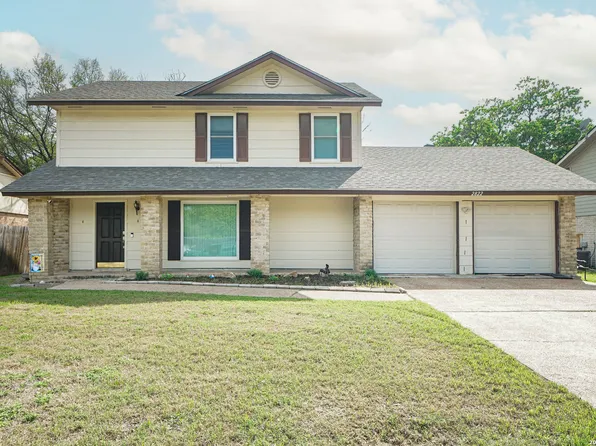2822 BURNING TRAIL ST, San Antonio, TX 78247