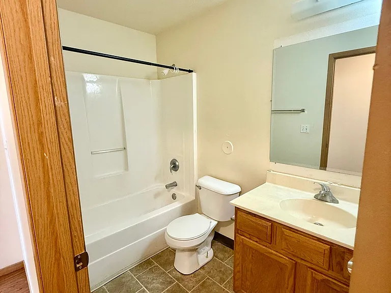 219 Crystal St — Photo 56