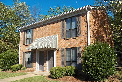 1st image of 204 Helen Cir #A