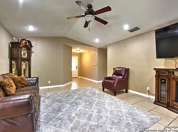 5th image of 13219 Larkbrook St