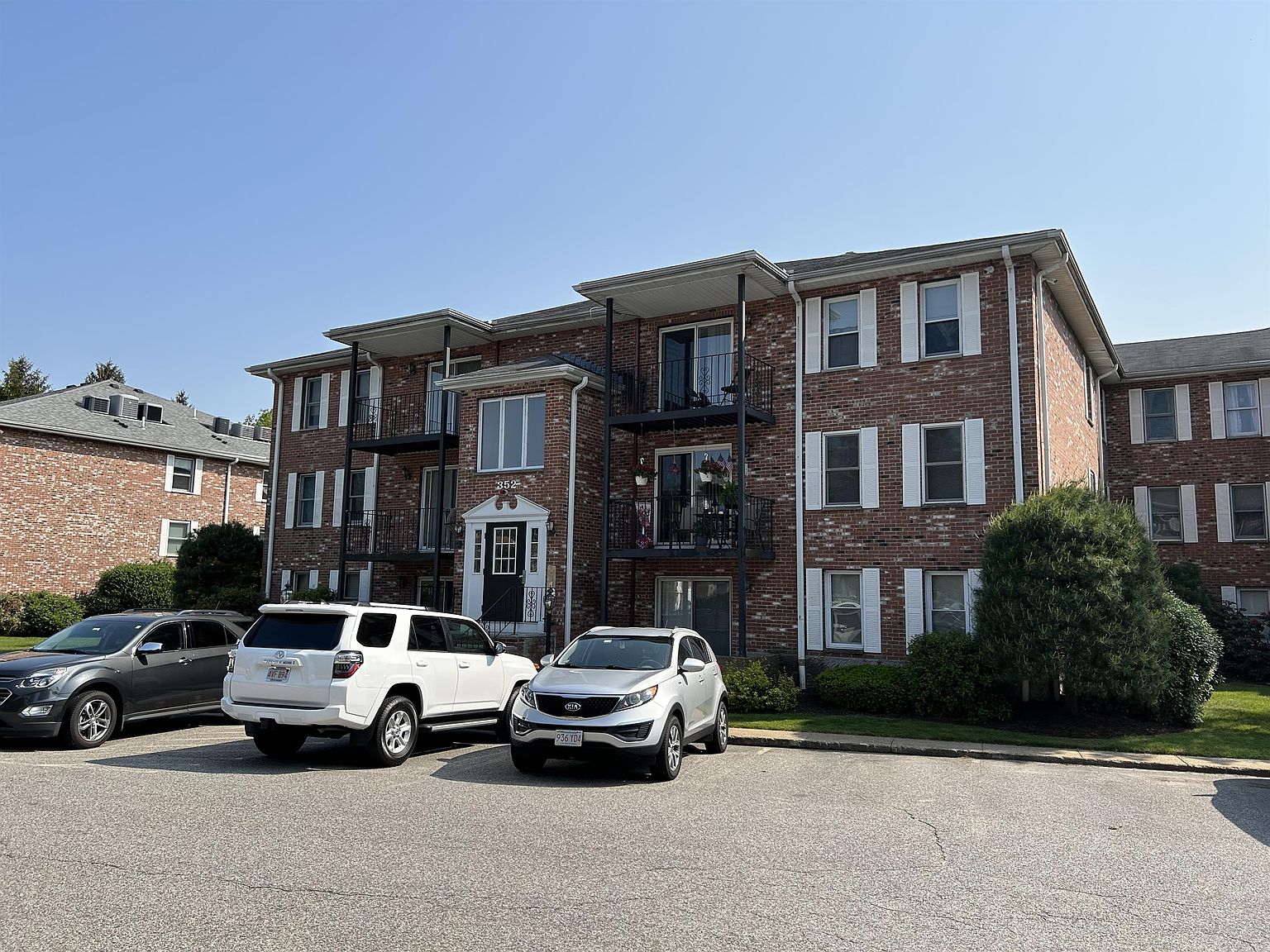 352 Neponset St 1, Canton, MA 02021 Zillow