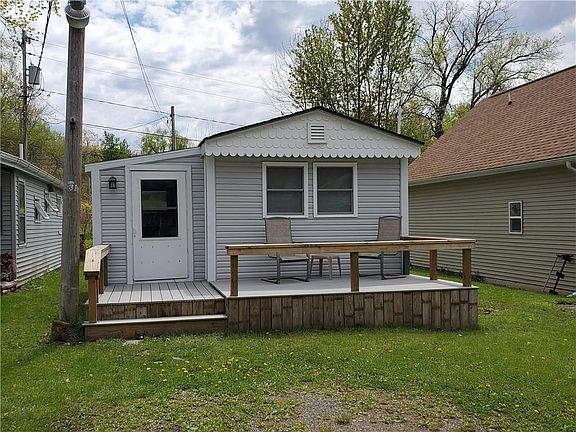 2nd image of 5780 McMillan Ln