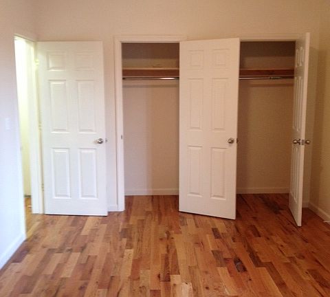 5th image of 202 Sherman Ave