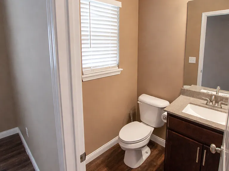 2810 Amberwood Ct — Photo 9