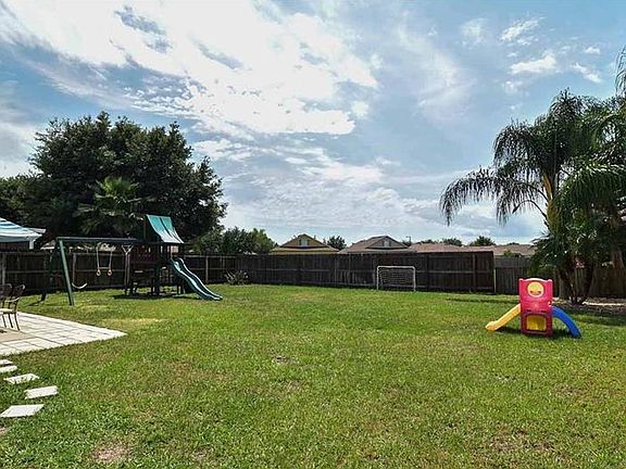 4th image of 6621 Cambridge Park Dr