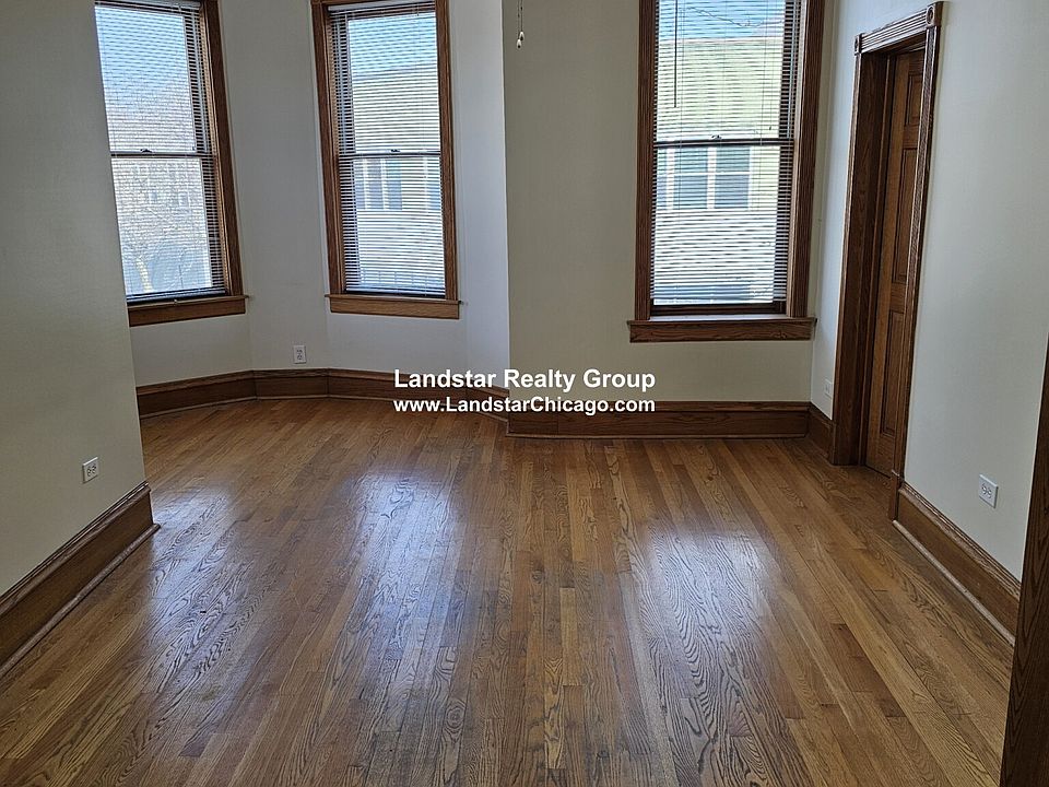 1st image of 1850 N Milwaukee Ave #2W