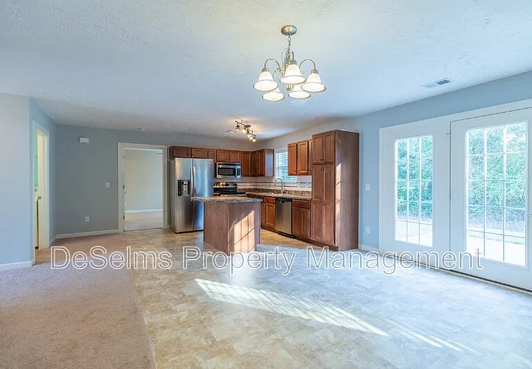 1536 Passage Dr — Photo 8
