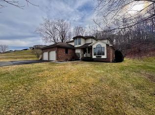 408 Winterham Dr, Abingdon, VA 24211