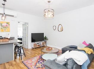 22-52 36th St #1, Astoria, NY 11105