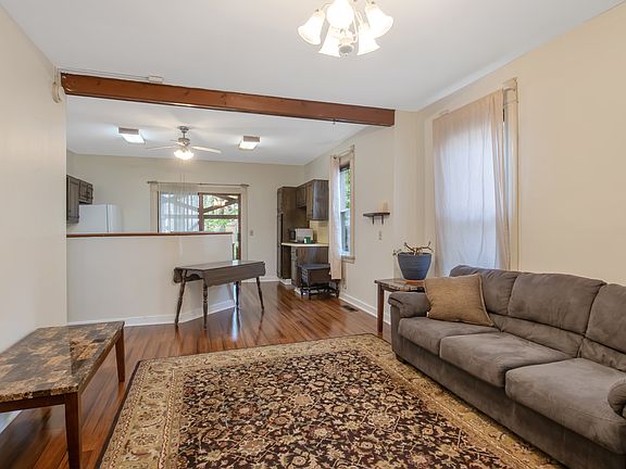Living Room w/ Furnishings Included