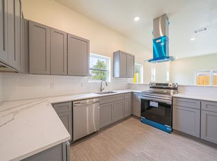 208 Bargas St, San Antonio, TX 78210
