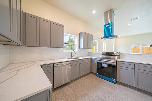 208 Bargas St Photo 1