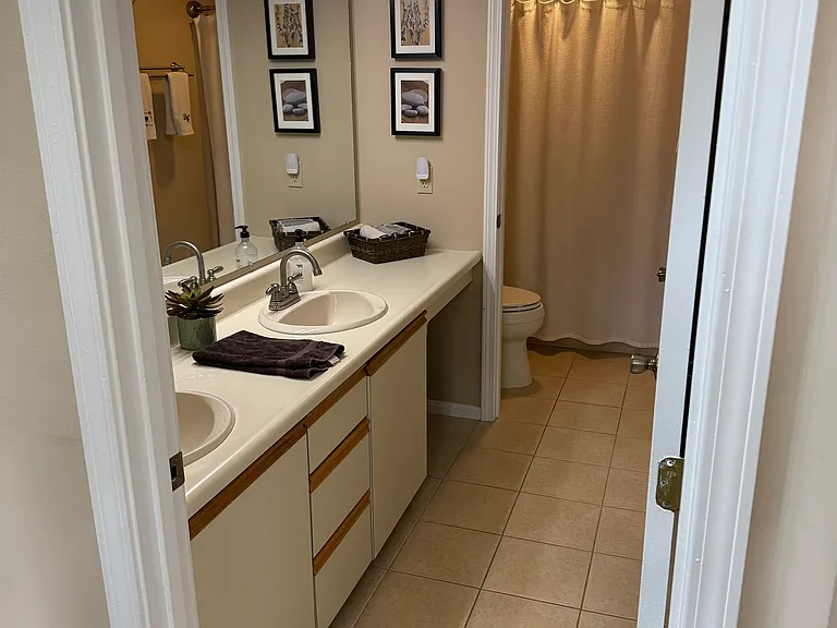 150 Meadows Dr — Photo 22