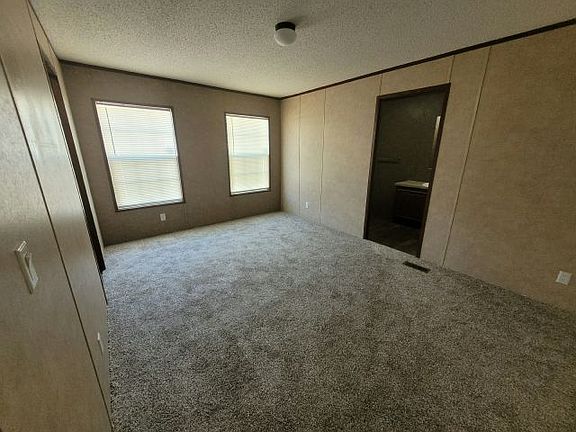 2nd image of 115 113th Sq NE #224