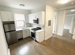 55 Park Dr APT 10, Boston, MA 02215