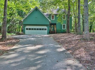 906 Missy Ln, Woodstock, GA 30188