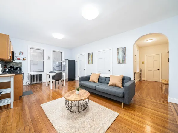 821 Bergen Ave APT A3, Jersey City, NJ 07306