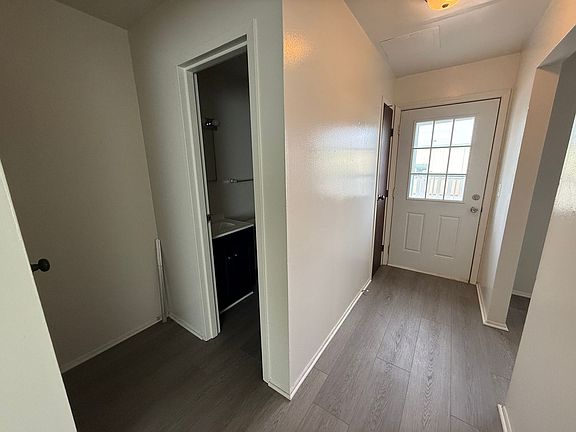 4th image of 1482-1488 Longfellow Ave #1484