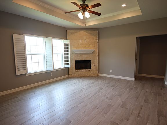 2nd image of 8480 Braeburn St