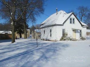201 S Jefferson St, Manito, IL 61546